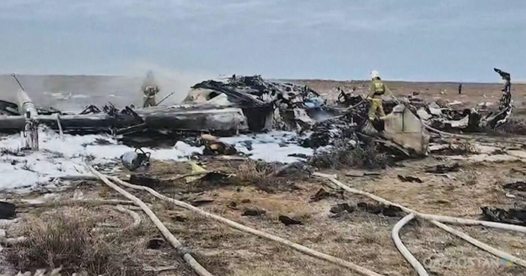 Putin apologizes for Kazakhstan plane crash, but does not take responsibility Putin apologizes for Kazakhstan plane crash, but does not take responsibility