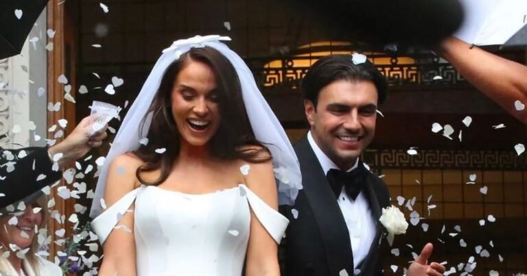 Ad filmed at Vicky Pattison's wedding banned for 'glamourising smoking'