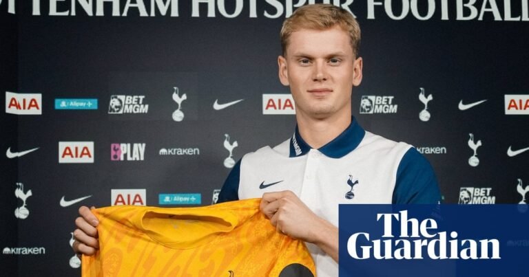 Tottenham complete signing of goalkeeper Antonin Kinsky for £12.5m | Tottenham Hotspur