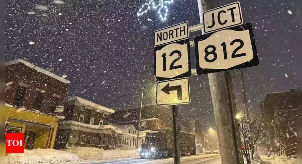 US hit with severe winter storm, six states declare state of emergency