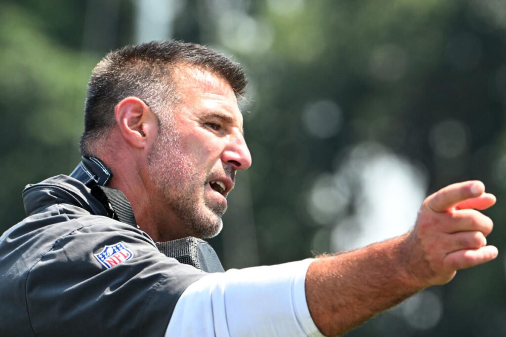 Patriots hire Mike Vrabel as new head coach, replacing one-and-done Jerod Mayo Patriots hire Mike Vrabel as new head coach, replacing one-and-done Jerod Mayo
