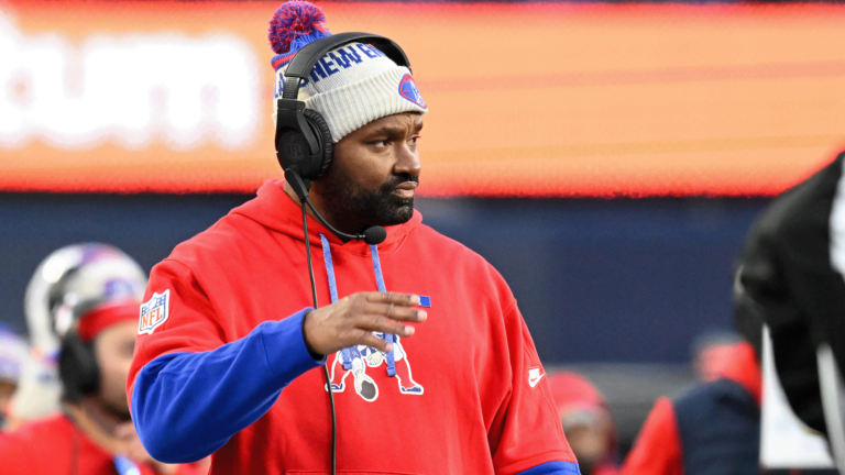 Staffer Paints Jerod Mayo’s Approach In Poor Light