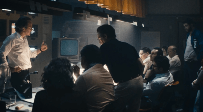 Sean Penn Applauds the ‘Electricity’ of ‘September 5’ Ensemble Cast