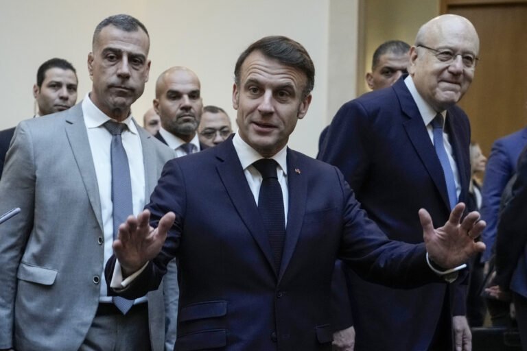 Macron Flies to Lebanon in Bid To Boost Ceasefire Deal
