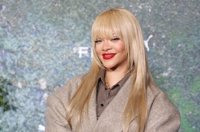 Rihanna Says She ‘Didn’t Drink All Year’ While on New’s Year Eve