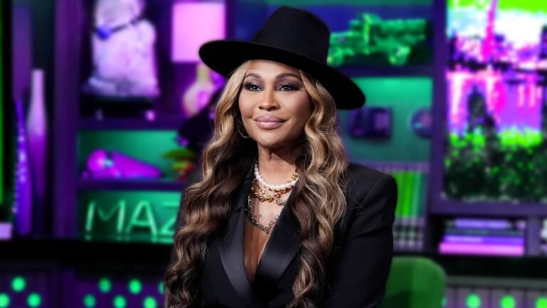 Cynthia Bailey Reacts To Kenya Moore’s Poster Boards