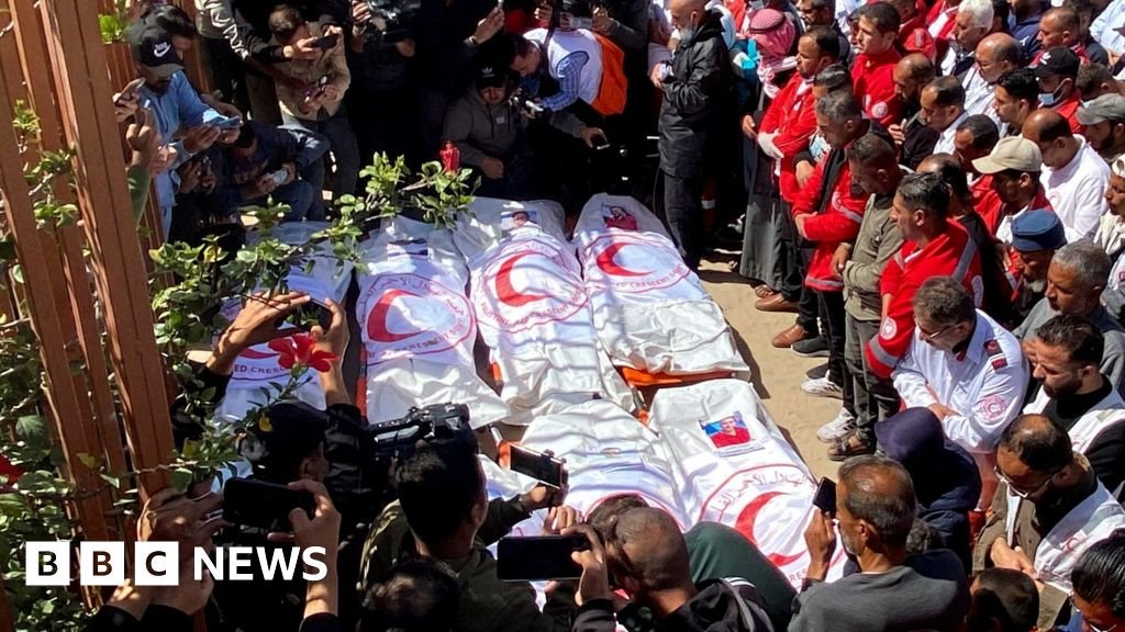 Red Crescent calls for inquiry into killing of paramedics Red Crescent calls for inquiry into killing of paramedics