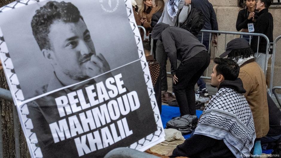 US judge rules Mahmoud Khalil can be deported – DW – 04/12/2025 US judge rules Mahmoud Khalil can be deported – DW – 04/12/2025