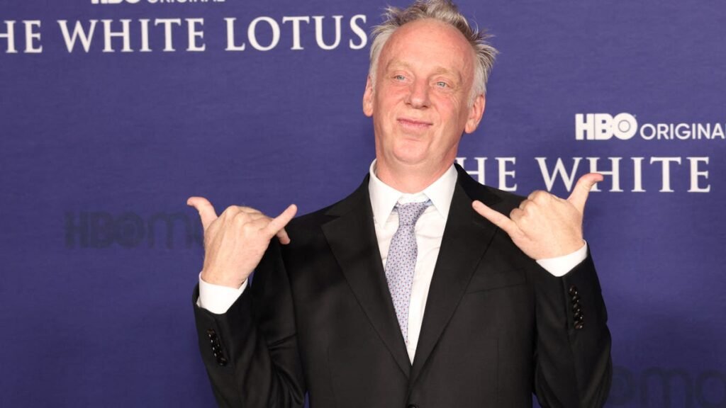 ‘White Lotus’ Mike White slams show composer Cristóbal Tapia de Veer