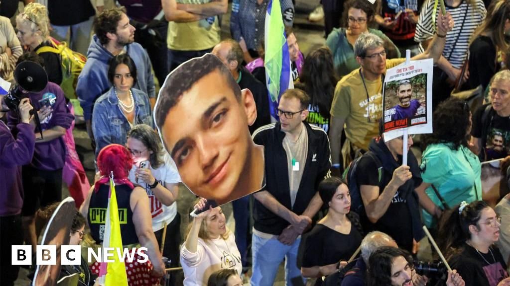 Hamas says it has lost contact with US-Israeli hostage in Gaza Hamas says it has lost contact with US-Israeli hostage in Gaza