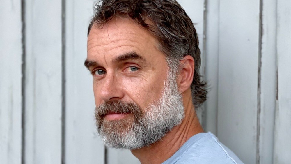 White Lotus’ Murray Bartlett Joins Kornél Mundruczó’s ‘Place to Be’